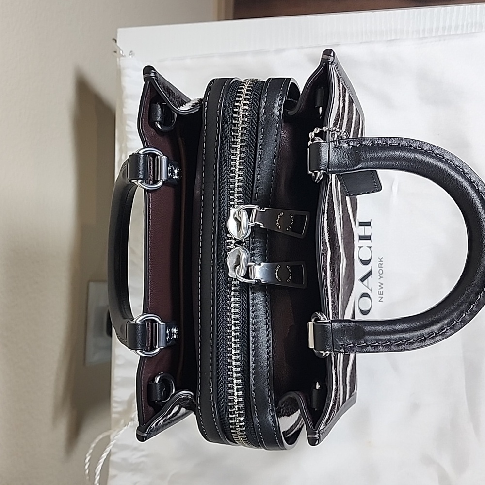 Coach Rogue 20 In Haircalf With Zebra Print - Picture 9 of 16